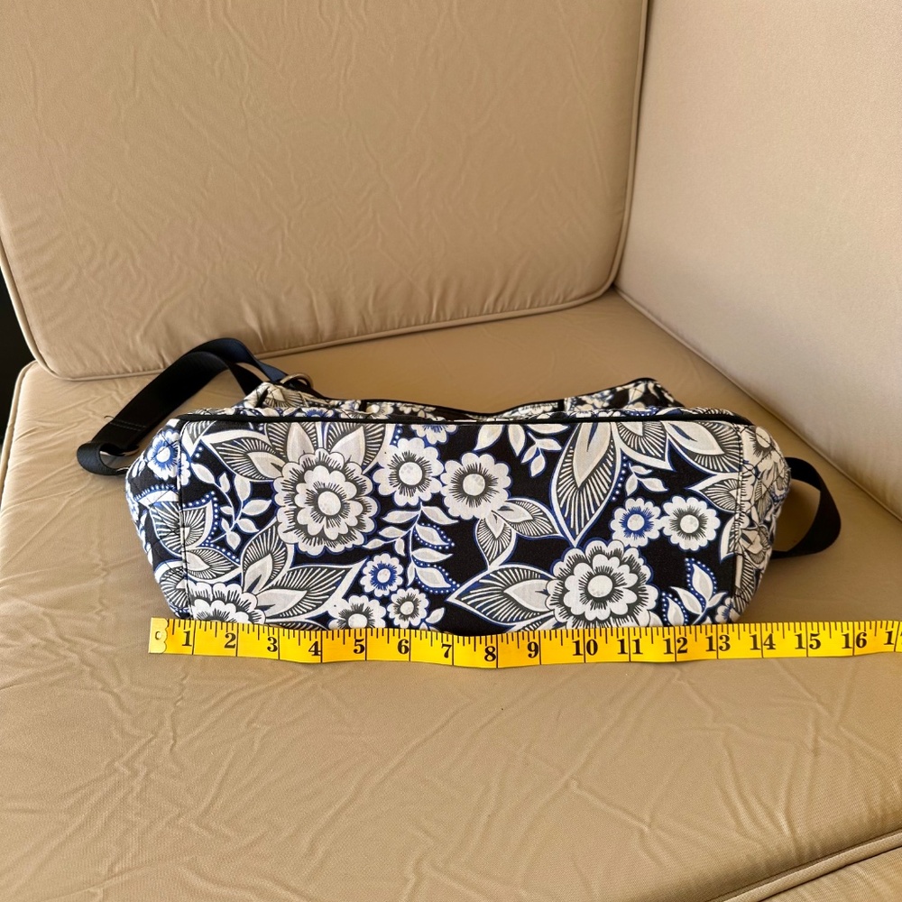 Vera Bradley, Snow Lotus Cross Body Bag - Picture 13 of 16